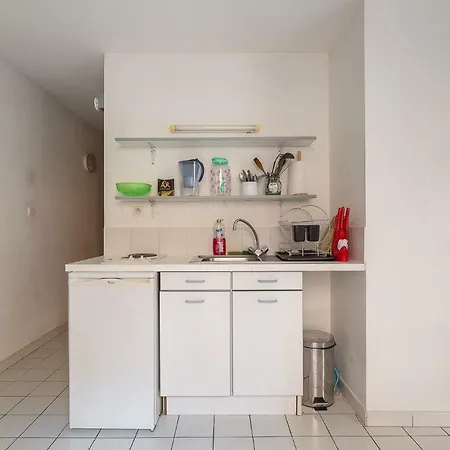 Functional Studio Of 26m² Near University 2 * 리옹